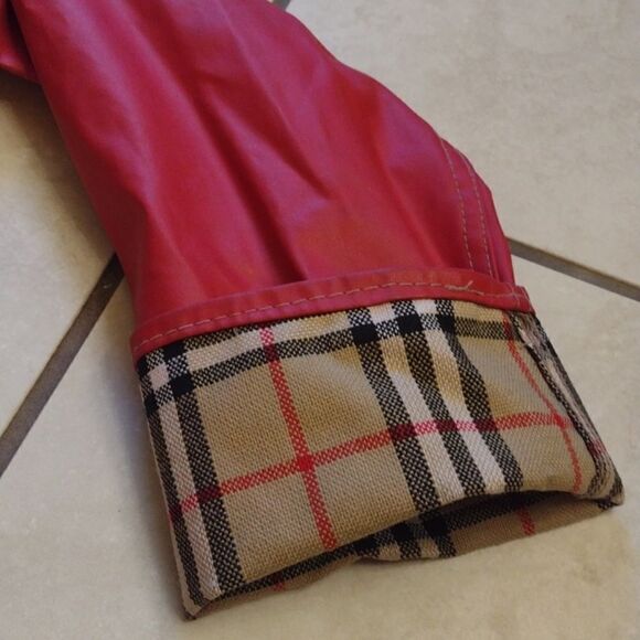 Lot One Inc. of Boston pink raincoat with tartan interior snap closure size L - Picture 6 of 13